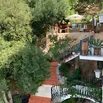 House Sveti Jakov 4*